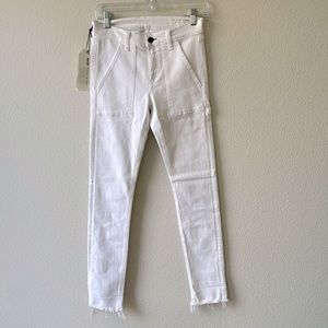 Rag & Bone Carpenter Skinny Jean Size 24 NWT